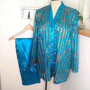 Victoria's Secret Vintage Gold Label Teal Floral Satin Pajama Set Size Medium